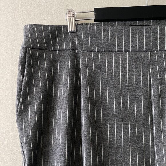 Michel Studio Collection Grey White Pinstripe Pants - Picture 4 of 12